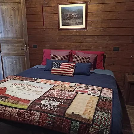 בית הארחה Red Cedar Ranch 3*